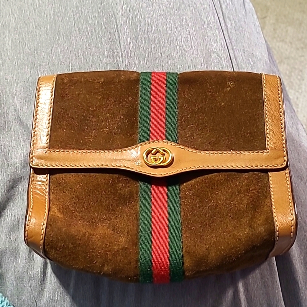 Vintage Authentic Gucci clutch